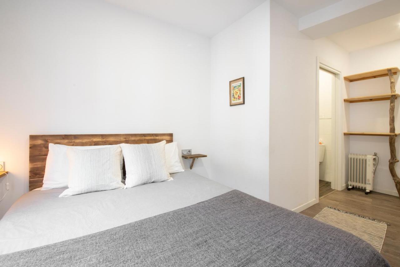San Juan Guesthouse サン・セバスティアン エクステリア 写真